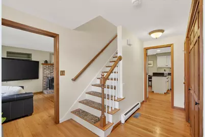 17 Kent Street, Windham, NH 03087 - Photo 4