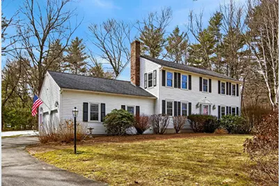 17 Kent Street, Windham, NH 03087 - Photo 2