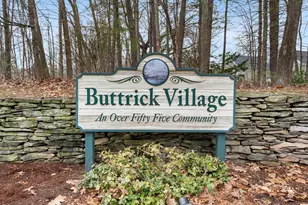 20 Lincoln Dr, Londonderry, NH 03053 - Photo 28