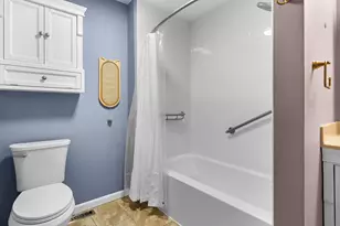 20 Lincoln Dr, Londonderry, NH 03053 - Photo 24