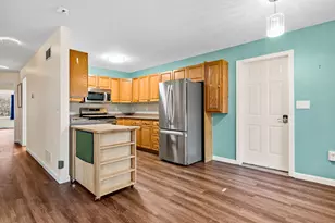 20 Lincoln Dr, Londonderry, NH 03053 - Photo 8