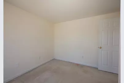 66 Sandy Brook Street, Manchester, NH 03103 - Photo 36