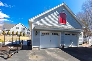 165 Cutts St, Portsmouth, NH 03801 - Photo 4