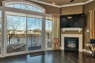 117 Riverwalk Way, Manchester, NH 03101 - Photo 8