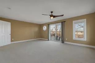 117 Riverwalk Way, Manchester, NH 03101 - Photo 20