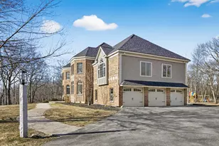 9 Floral St, Windham, NH 03087 - Photo 54