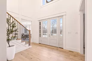 9 Floral St, Windham, NH 03087 - Photo 12