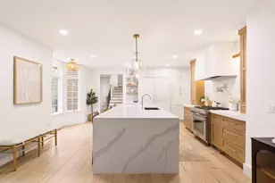 9 Floral St, Windham, NH 03087 - Photo 4