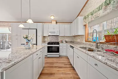 709 S Main Street, Franklin, NH 03235 - Photo 6