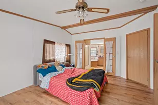 709 S Main St, Franklin, NH 03235 - Photo 12