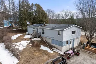 709 S Main St, Franklin, NH 03235 - Photo 28