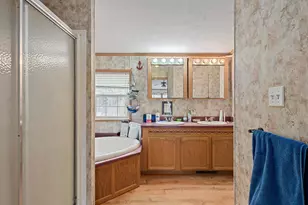 709 S Main St, Franklin, NH 03235 - Photo 14