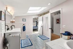 23 Eastman St, Nashua, NH 03060 - Photo 34