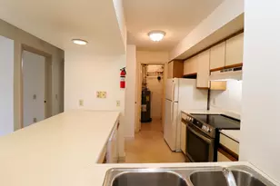 30 Wolf Rd, Lebanon, NH 03766 - Photo 8