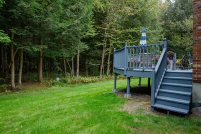284 Chimney Hill Drive, Colchester, VT 05446 - Photo 10