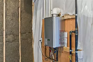 18 Elise Ave, Londonderry, NH 03053 - Photo 34