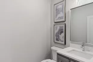 22 Elise Ave, Londonderry, NH 03053 - Photo 26