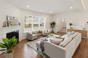 23 Shearwater Dr, Portsmouth, NH 03801 - Photo 8