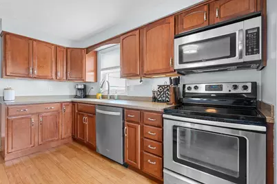 23 Cotter Court, Manchester, NH 03103 - Photo 4