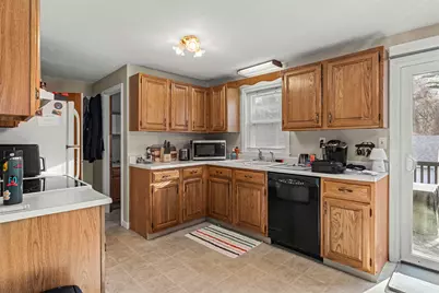 56 Kingston Road #B, Plaistow, NH 03865 - Photo 8