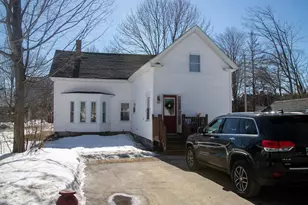 18 Maple St, North Berwick, ME 03906 - Photo 4