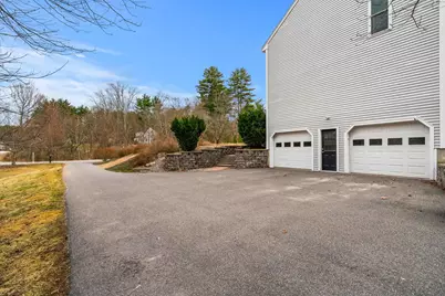 2 Sara Beth Lane, Londonderry, NH 03053 - Photo 36