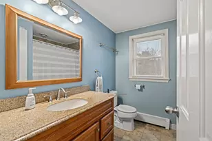 2 Sara Beth Ln, Londonderry, NH 03053 - Photo 12