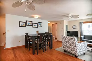 14-16 Dover Ave, Hampton, NH 03842 - Photo 10