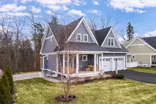 13 Clover Ln, Londonderry, NH 03053 - Photo 32