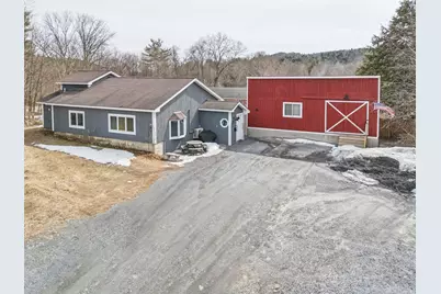 13 Maple Street, Springfield, VT 05150 - Photo 2