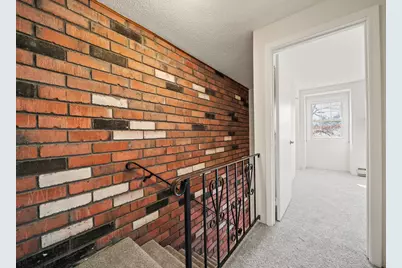 35 Olde Country Village #35, Londonderry, NH 03053 - Photo 16