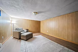 35 Olde Country Village, Londonderry, NH 03053 - Photo 26