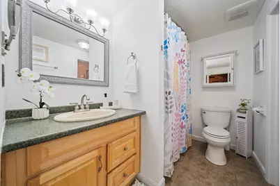 35 Olde Country Village #35, Londonderry, NH 03053 - Photo 20