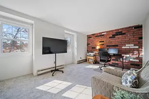 35 Olde Country Village, Londonderry, NH 03053 - Photo 22