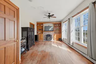 311 S Sugar Hill Rd, Weare, NH 03281 - Photo 12