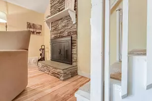 105 Williams Ln, Hartford, VT 05001 - Photo 10