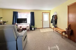 7 Kyle Dr, Newport, NH 03773 - Photo 6