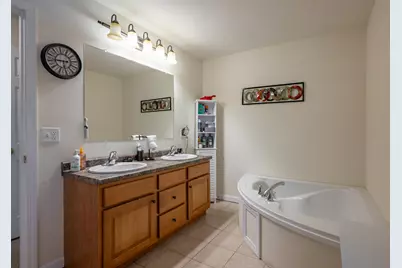 43 Lampton Lane, Derry, NH 03308 - Photo 38