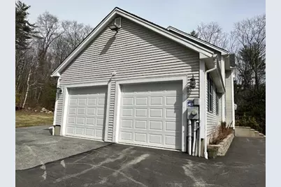 43 Lampton Lane, Derry, NH 03308 - Photo 10