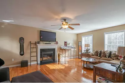 43 Lampton Lane, Derry, NH 03308 - Photo 16