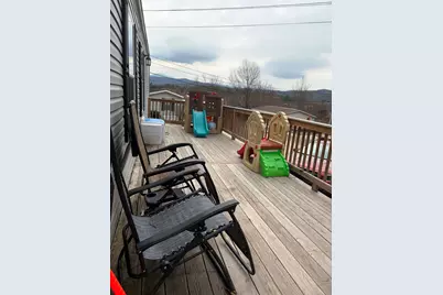 14 Hilltop Manor Mobile Home Park, Littleton, NH 03561 - Photo 4