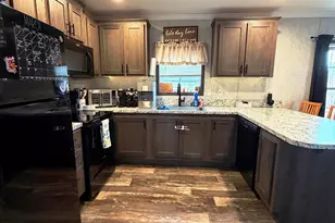 14 Hilltop Manor Mobile Home Park, Littleton, NH 03561 - Photo 8
