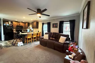 14 Hilltop Manor Mobile Home Park, Littleton, NH 03561 - Photo 8