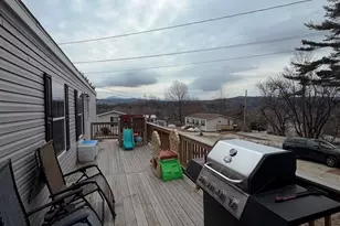 14 Hilltop Manor Mobile Home Park, Littleton, NH 03561 - Photo 28