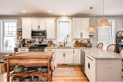 8 Cider Mill Lane, Stratham, NH 03885 - Photo 4