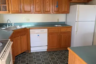 127 Daniel Webster Hwy, Merrimack, NH 03054 - Photo 12