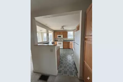 127 Daniel Webster Highway, Merrimack, NH 03054 - Photo 10