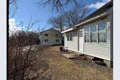 127 Daniel Webster Highway, Merrimack, NH 03054 - Photo 6