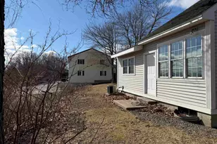 127 Daniel Webster Hwy, Merrimack, NH 03054 - Photo 6