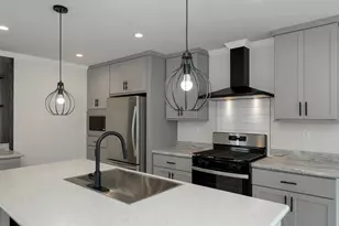 1 Granite Dr, North Hampton, NH 03862 - Photo 4